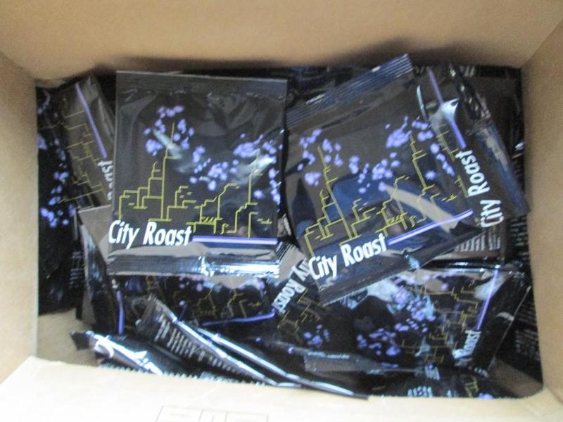 lot 50 image: Lot of approx. 100 single serve cit...