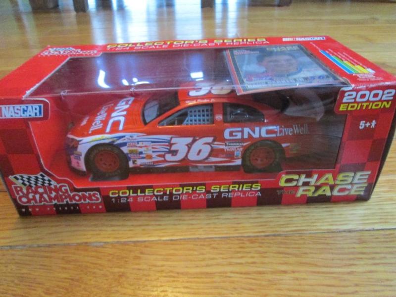 lot 59 image: Nascar unopened collectors series ...