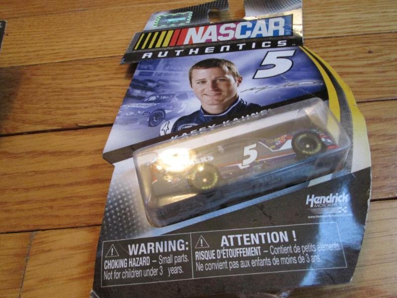 lot 92 image: NASCAR 5 Kasey Kahne replica car...