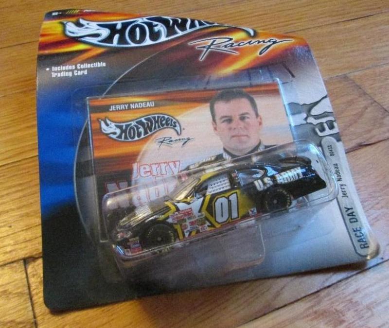 lot 99 image: NASCAR 01 Jerry Nadeau replica car ...