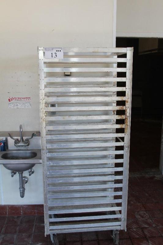 Rolling, Tray Cart, 20 Slots, 21&qu...