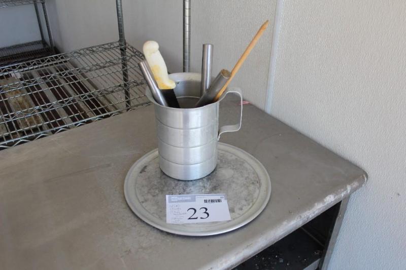 Lot of (6) Items (3) Whisks, (1) K...
