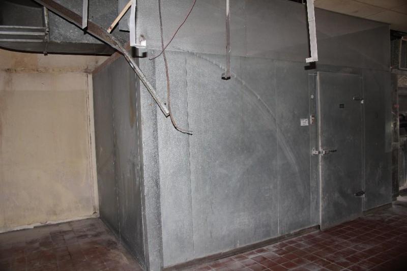 Crown Tonka, Walk-In, Industrial Co...