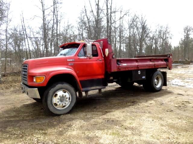 lot 2 image: 1995 Ford F Series F700&nbspContra...