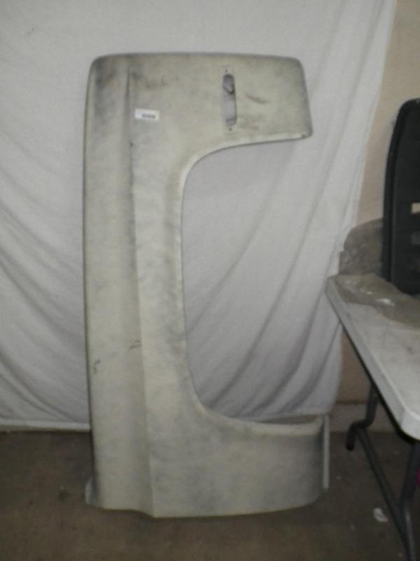 80s chevy truck fender, looks rust...