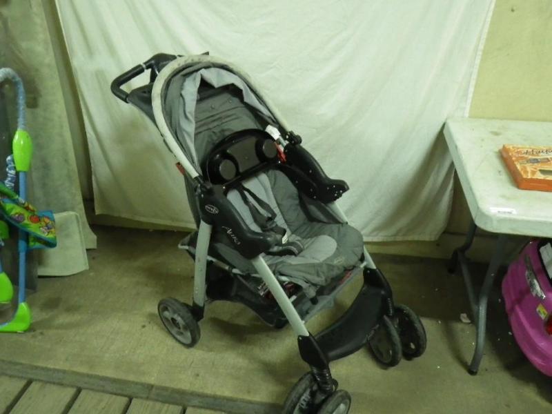 Evenflo stroller...