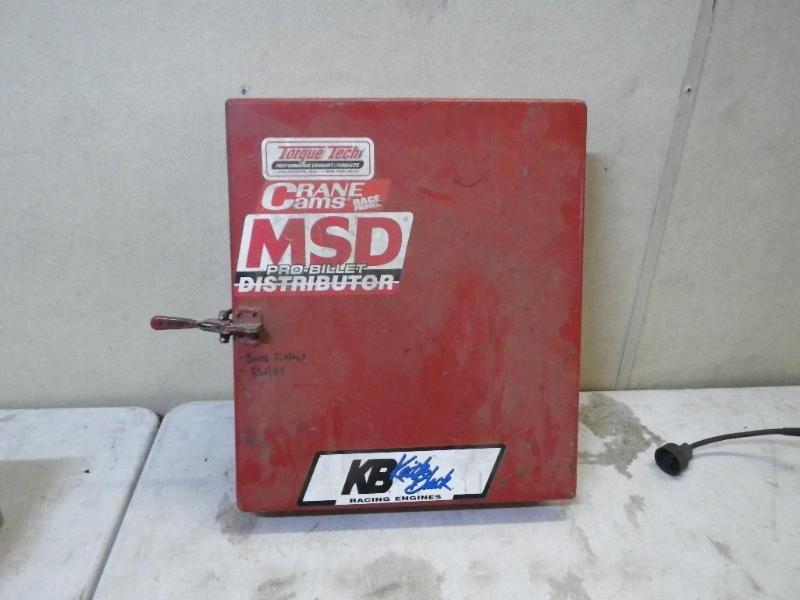 heavy duty cabinet, no latch...