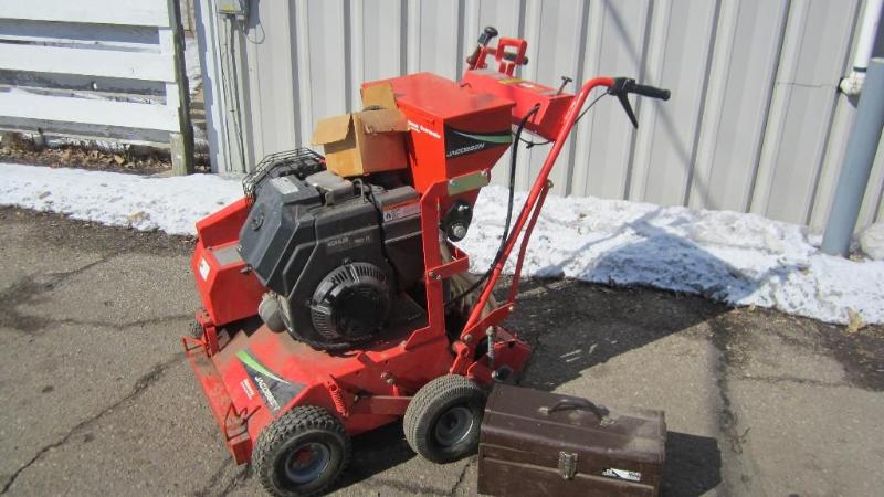 Jacobsen Overseeder, runs and works...
