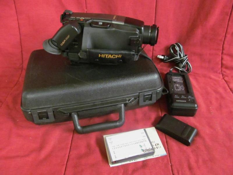 Hitachi VM-E538 Digital Video Camco...