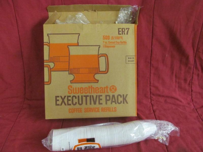 Bags of Plastic Refill Cups, 600...