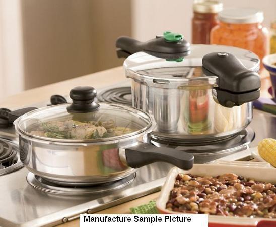 lot 15 image: Basic Essentials 4 Piece Pressure C...