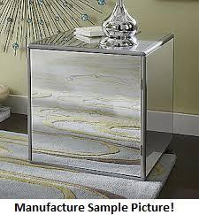 lot 58 image: NEW Mirrored Storage Cube -&nbspHi...
