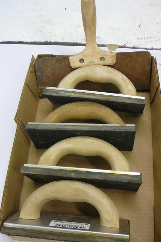 lot 106 image: 4 Grouting tools and 1 troul Sold &...