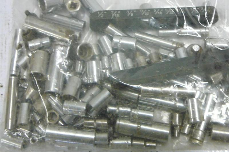 lot 121 image: Lot of 14 Mixed Sockets Deep &...