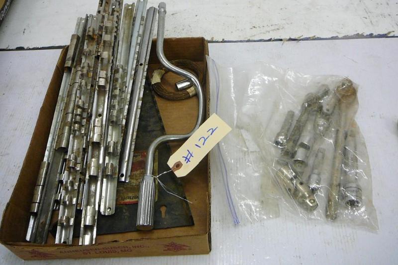 lot 122 image: Socket Rails - 12 count 38 , 14 ,...