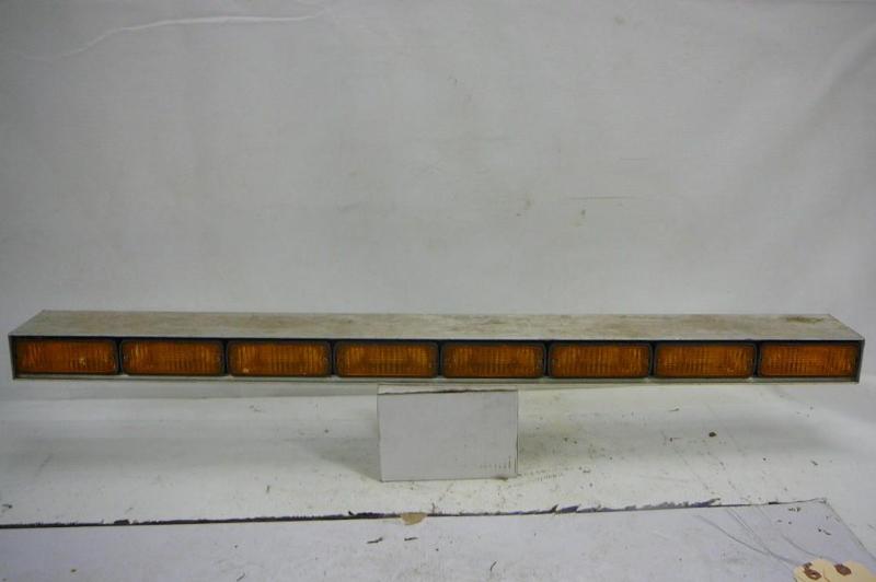 lot 37 image: Aluminum Light bar 43&quotL x 2-1...