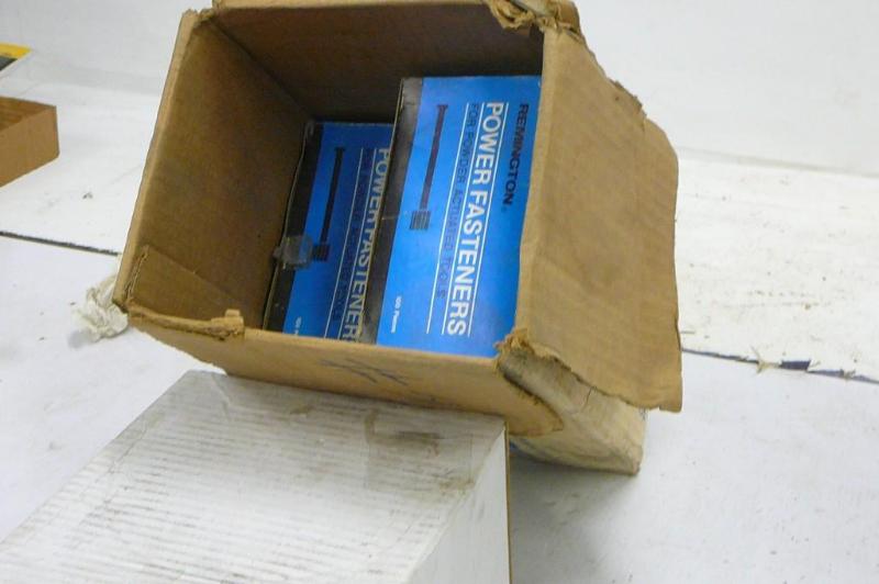 lot 51 image: Remington Power Fasteners SP-200 7 ...