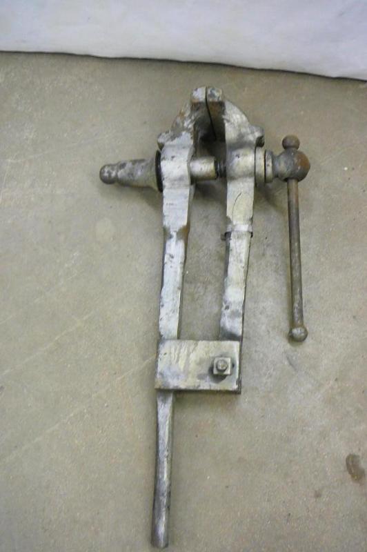 lot 55 image: Large Vice  Sold &quotas is&q...