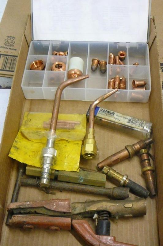 lot 83 image: &nbspNEW and USED Welding Accesori...