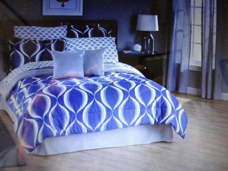 BYRON 20PC BED SET  SHEETS &amp A...