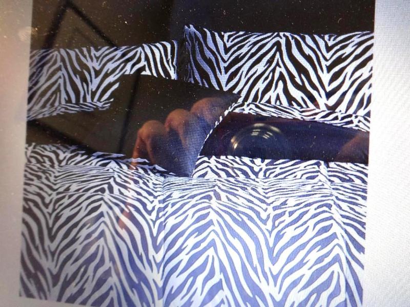 MYHOME ZEBRABLACK FULL COMFORTER. ...