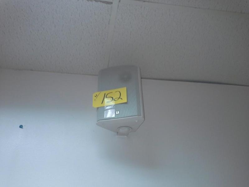 lot 152 image: Polk-Audio Wall mounted speakers