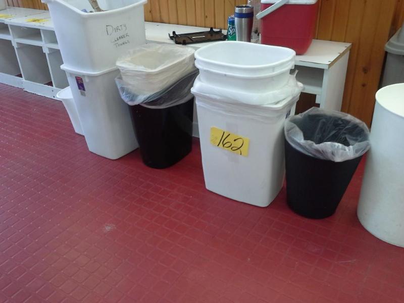 lot 162 image: Waste Receptacles
