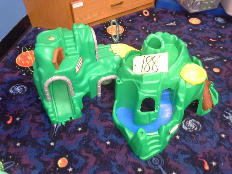 lot 188 image: little tikes slides
