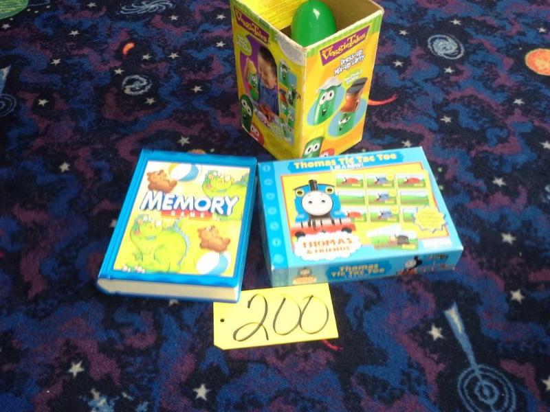 lot 200 image: Children games