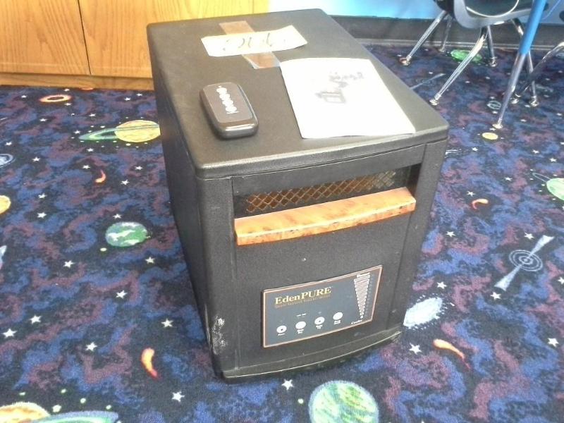 lot 206 image: EdenPURE Quartz Infrared Heater