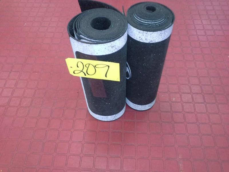 lot 209 image: Rubber Matting