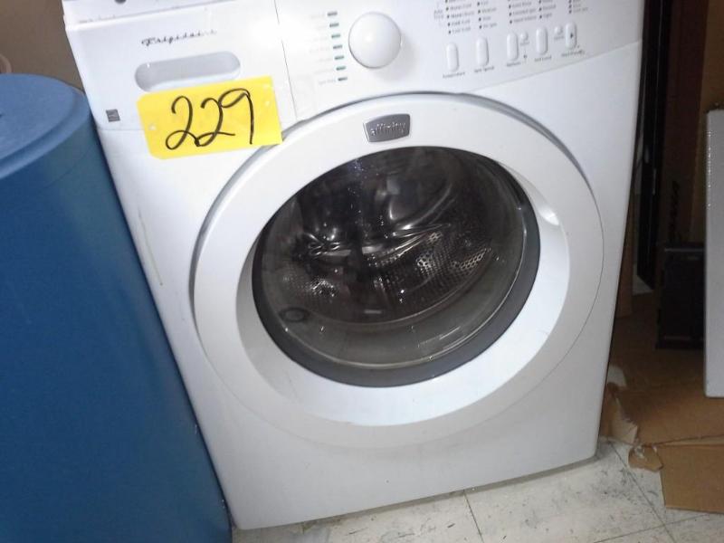 lot 229 image: Frigidaire Washer