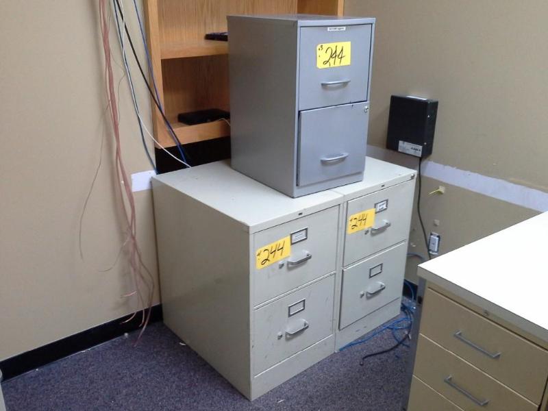 lot 244 image: Hon 2 drawer file cabinets