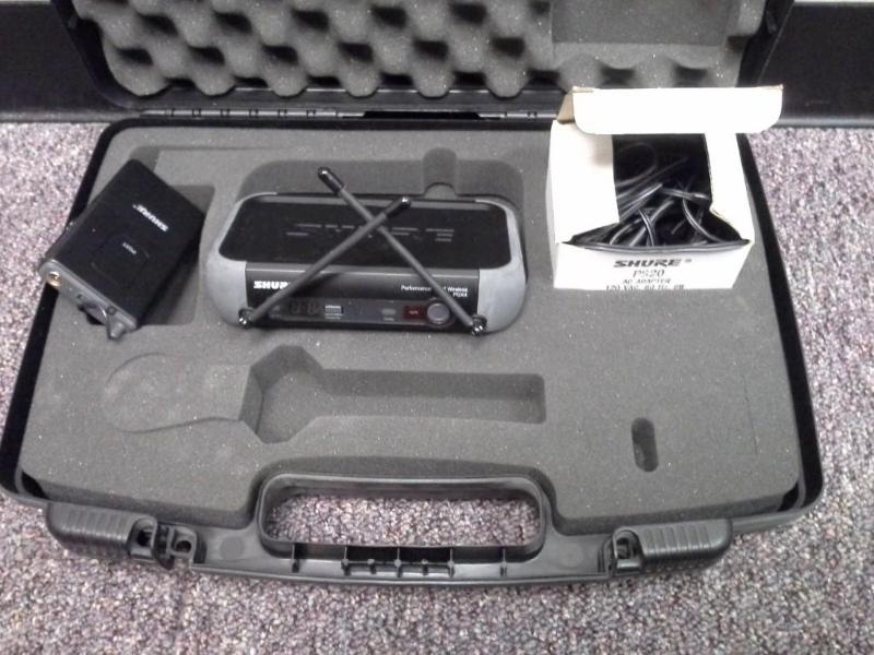 lot 248 image: Shure Performance Gear