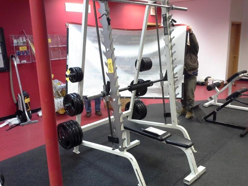 lot 28 image: LifeFitness,  Smith Machine