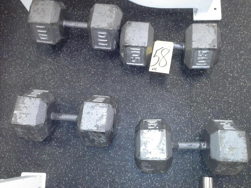 lot 58 image: 4 dumbbells