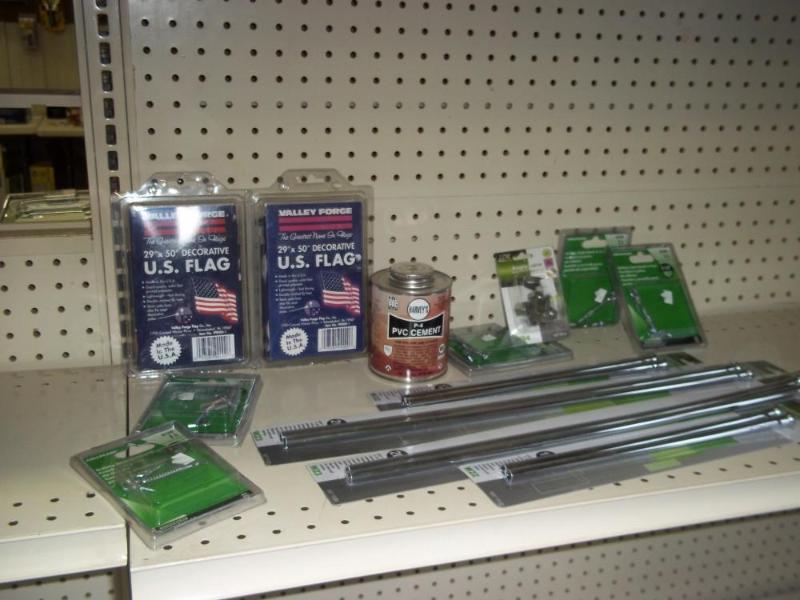 In Package US Flags and Miscellaneo...