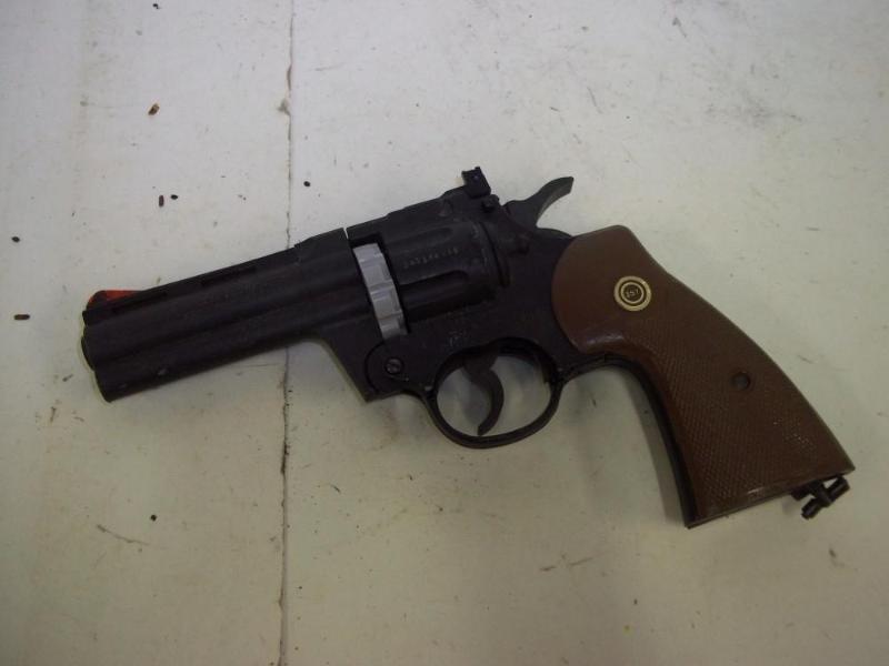 Crossman 177 pellet Gun...