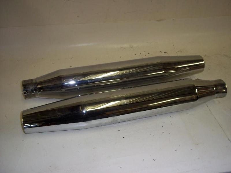 Pair Mufflers from 2000 Dyna cycle ...
