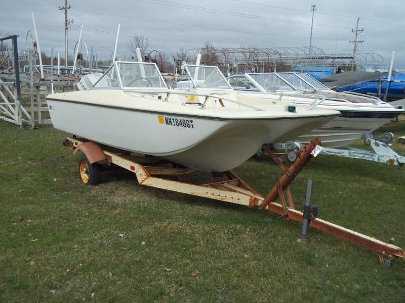 16 North American Boat   Year 1969...