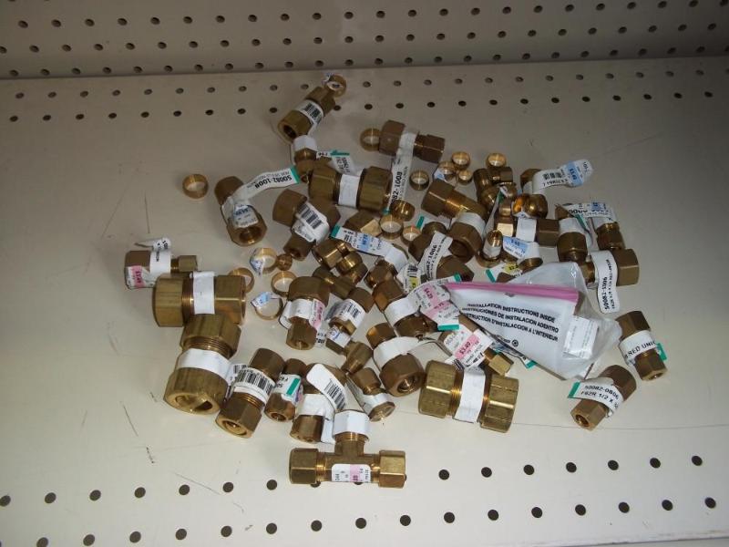 Miscellaneous Lot of New Pipe Fitti...