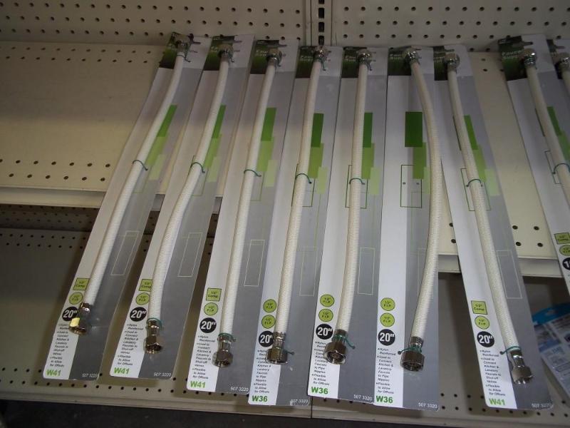 Lot of New 20 inch Flex Hose with 1...