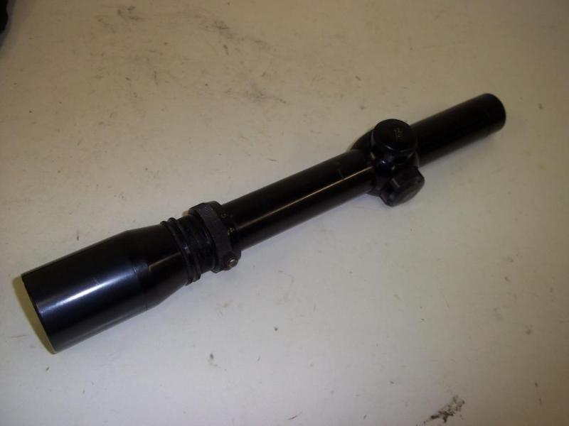4X-5X Burris Rifle Scope...