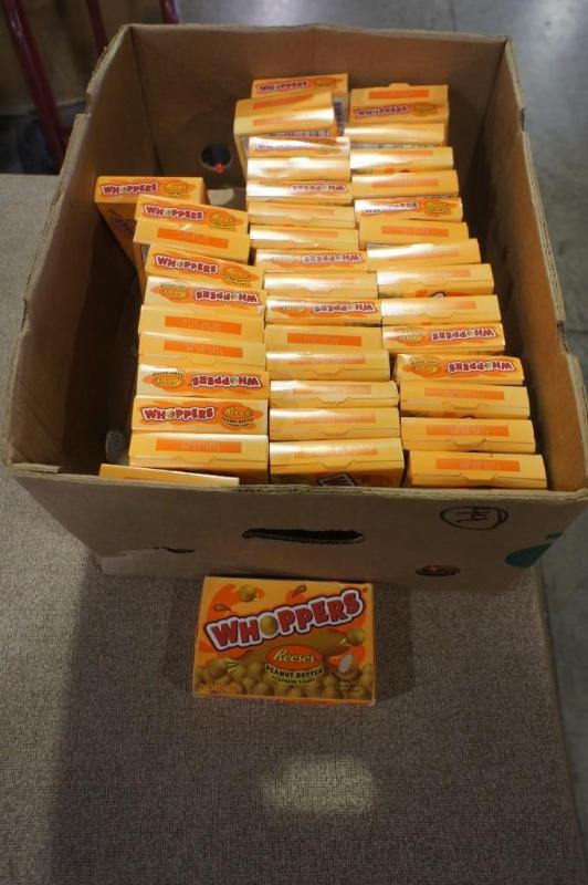 Lot of approx (44) Reeses Peanut Bu...