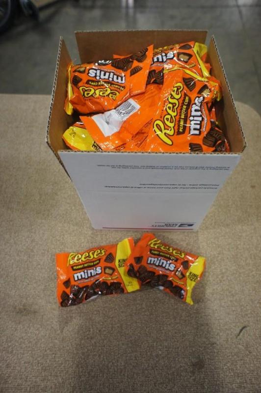 Lot of approx (40) Reeses Mini Cups...