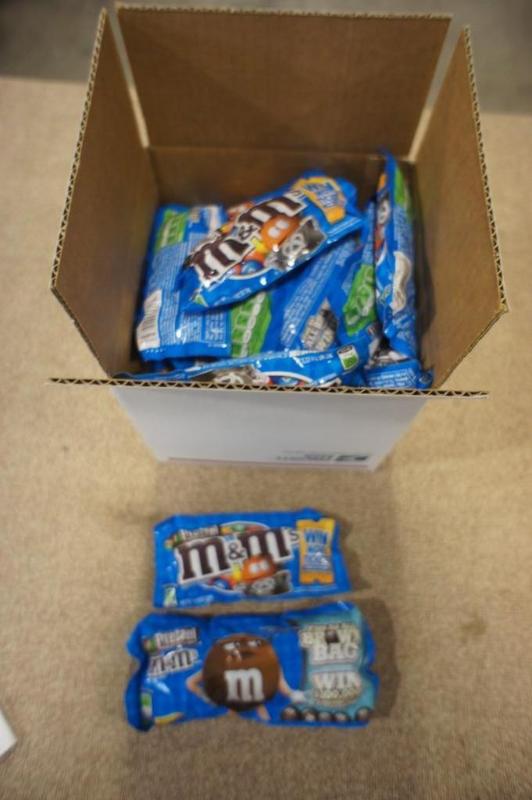 Lot of approx (27) M&ampM Pretzel ...