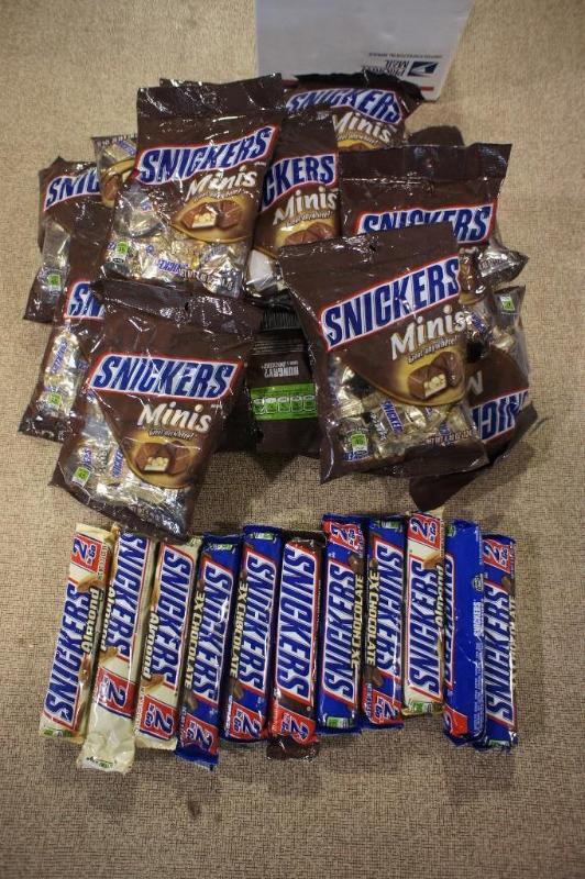 Lot of approx (27) Snickers Variety...