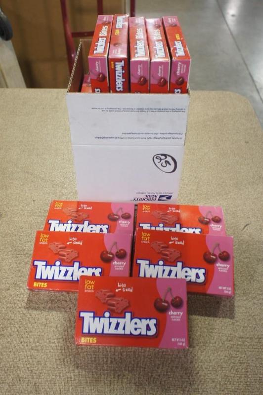 Lot of approx (25) Twizlers 5 oz bo...