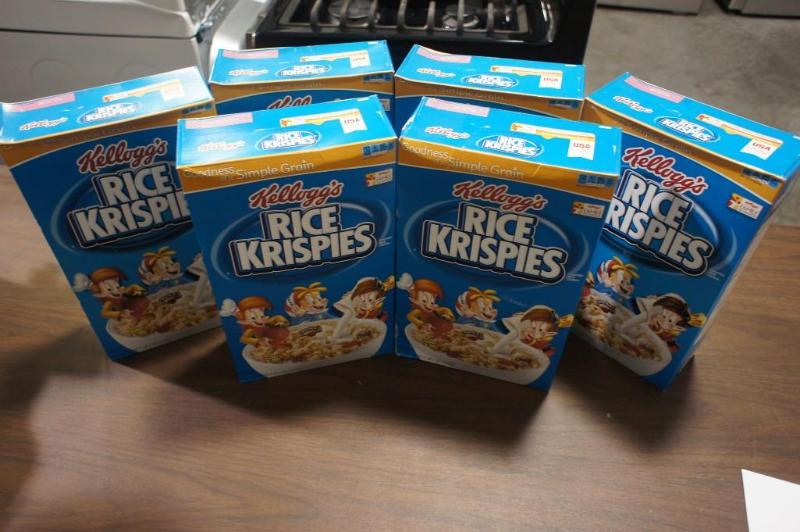Lot of approx (5) Rice Crispies Cer...