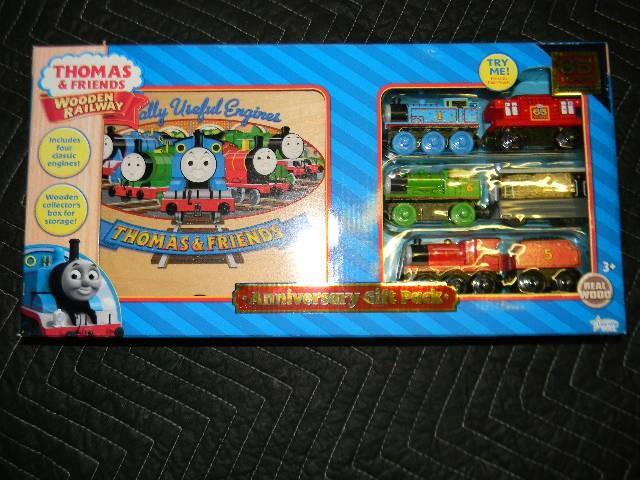 NEW in the Package - Thomas and Fri...